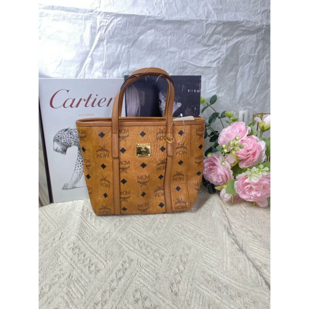 Mcm Women Pre-Loved Bag Very Good Condition